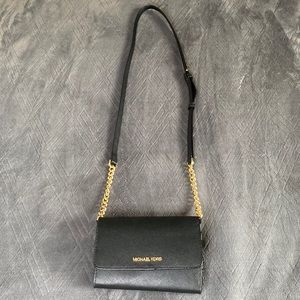 NEW!! MK Stylish Crossbody Purse 👜